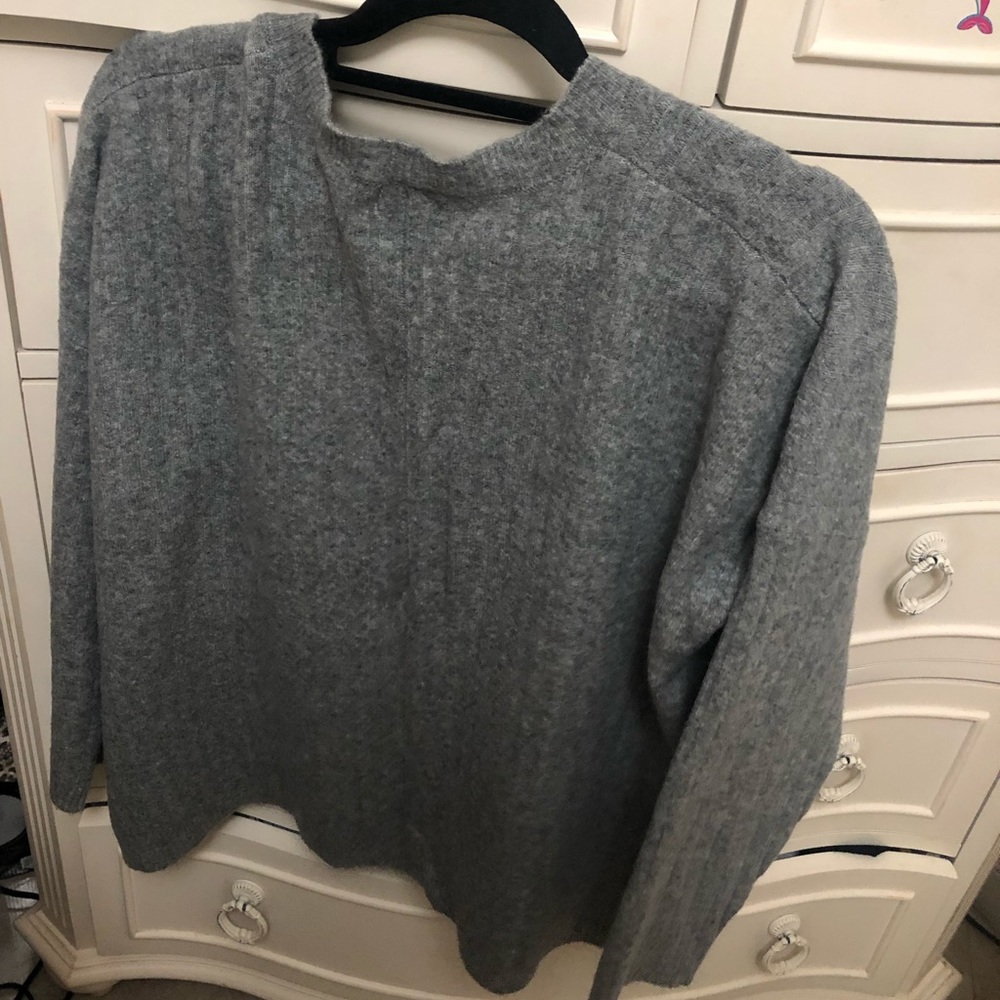 Grey fuzzy button sweater Small - Picture 2 of 3